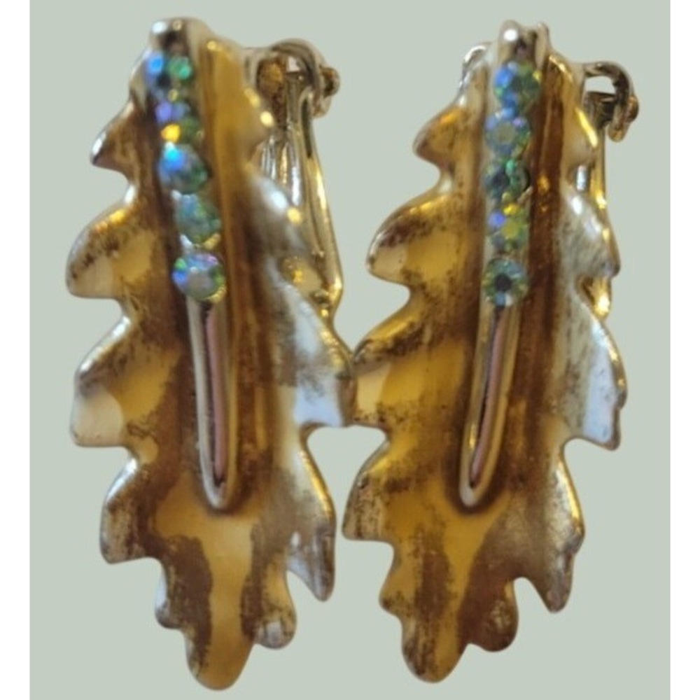 BSK signed Earrings Vintage MCM Enamel Oak Leaf Rhinestone Gold Cream